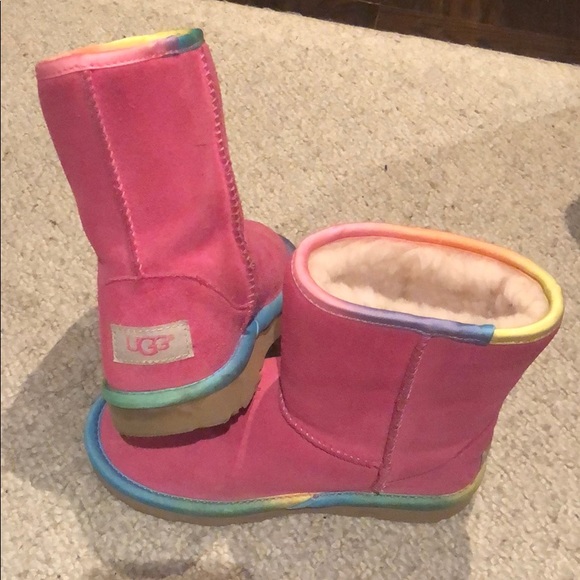 uggs with rainbow trim